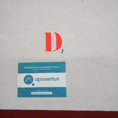 Aposentus - Your In Martires Da Liberdade * Porto